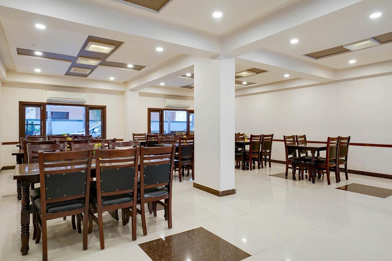 Townhouse Oak Sri Simran Park Hotel Near Secunderabad Railway Station ハイデラバード エクステリア 写真